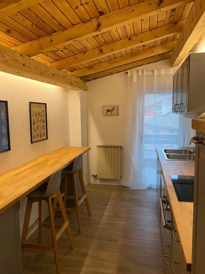 Chez Tina Apartment Asiago 0*,  Italy